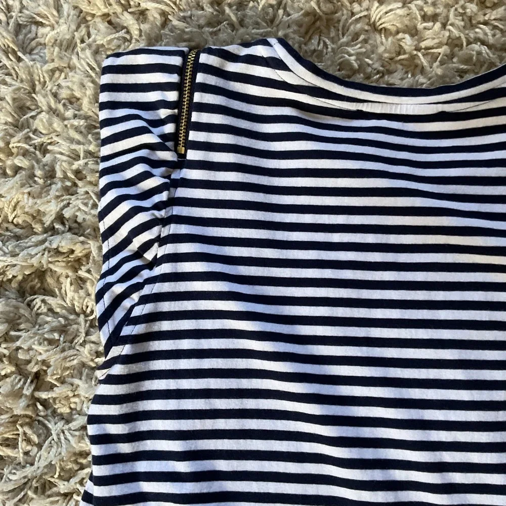 Michael Kors Navy White Striped Ruffle Sleeve Zipper Accent Shift Dress‎ XS